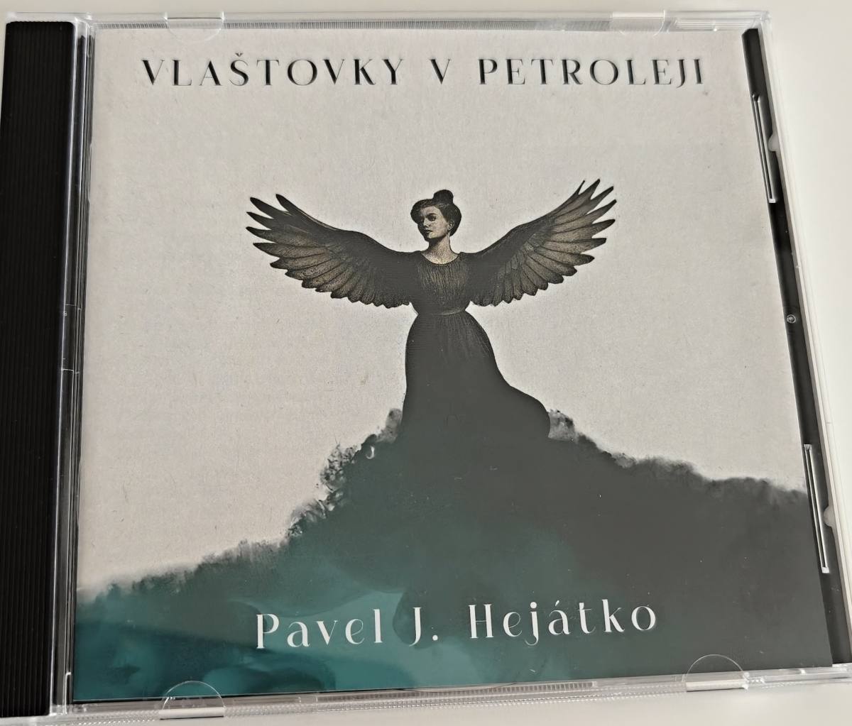 PAVEL J. HEJÁTKO: VLAŠTOVKY V PETROLEJI (CD)