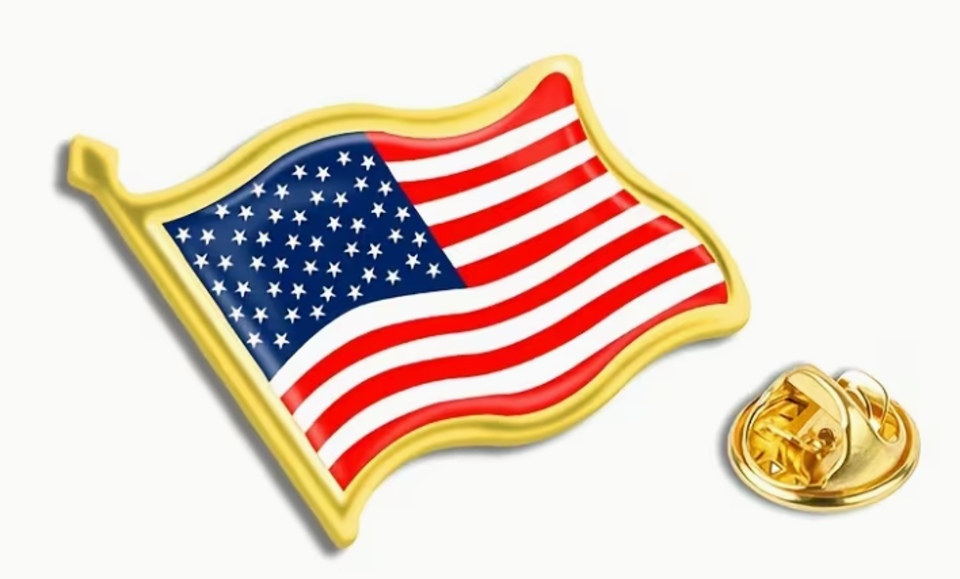 ODZNAK USA VLAJKA VLAJÍCÍ ZLATÝ LEM
